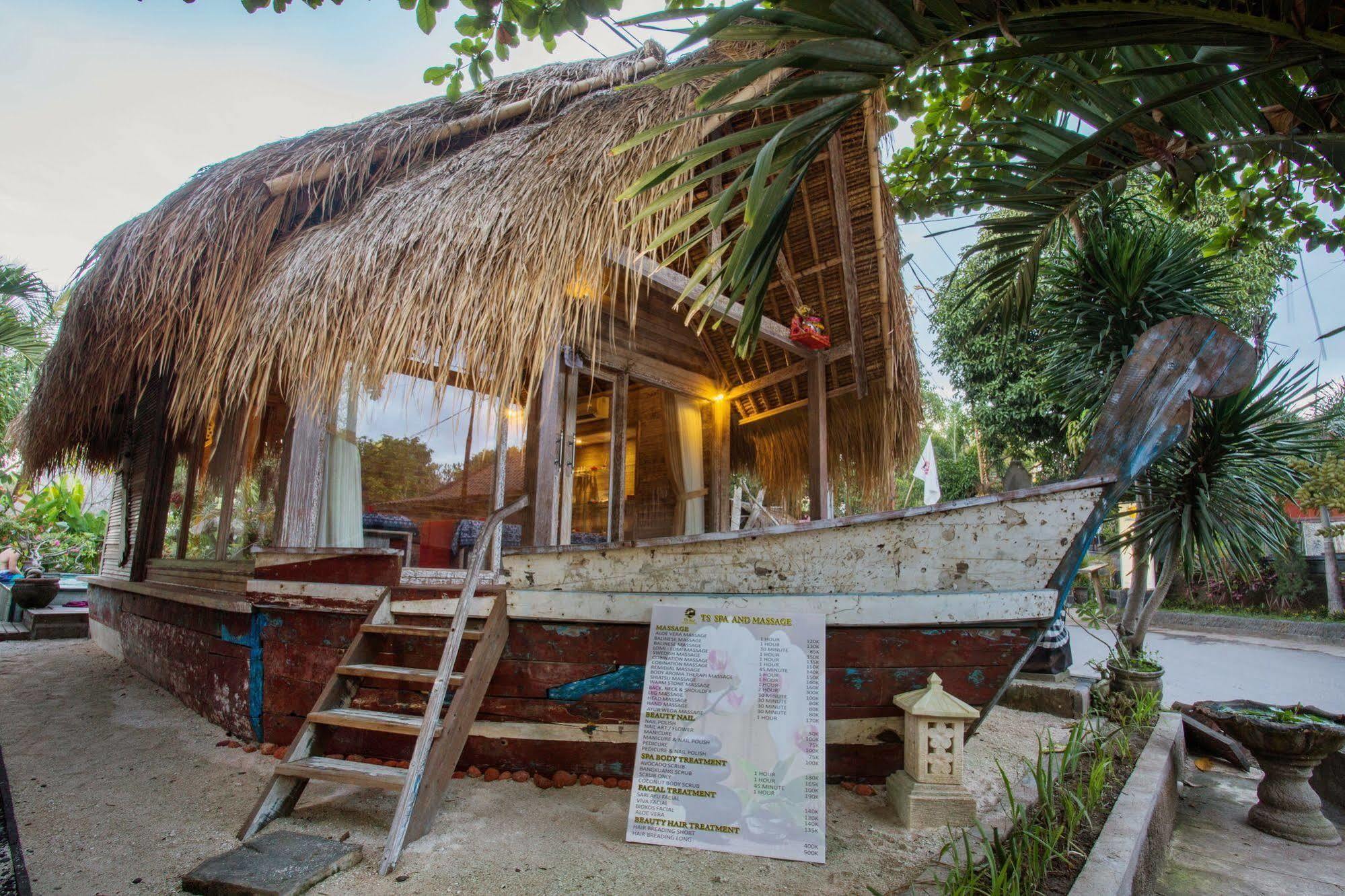Ts Hut Lembongan Hotel Nusa Lembongan  Exterior photo
