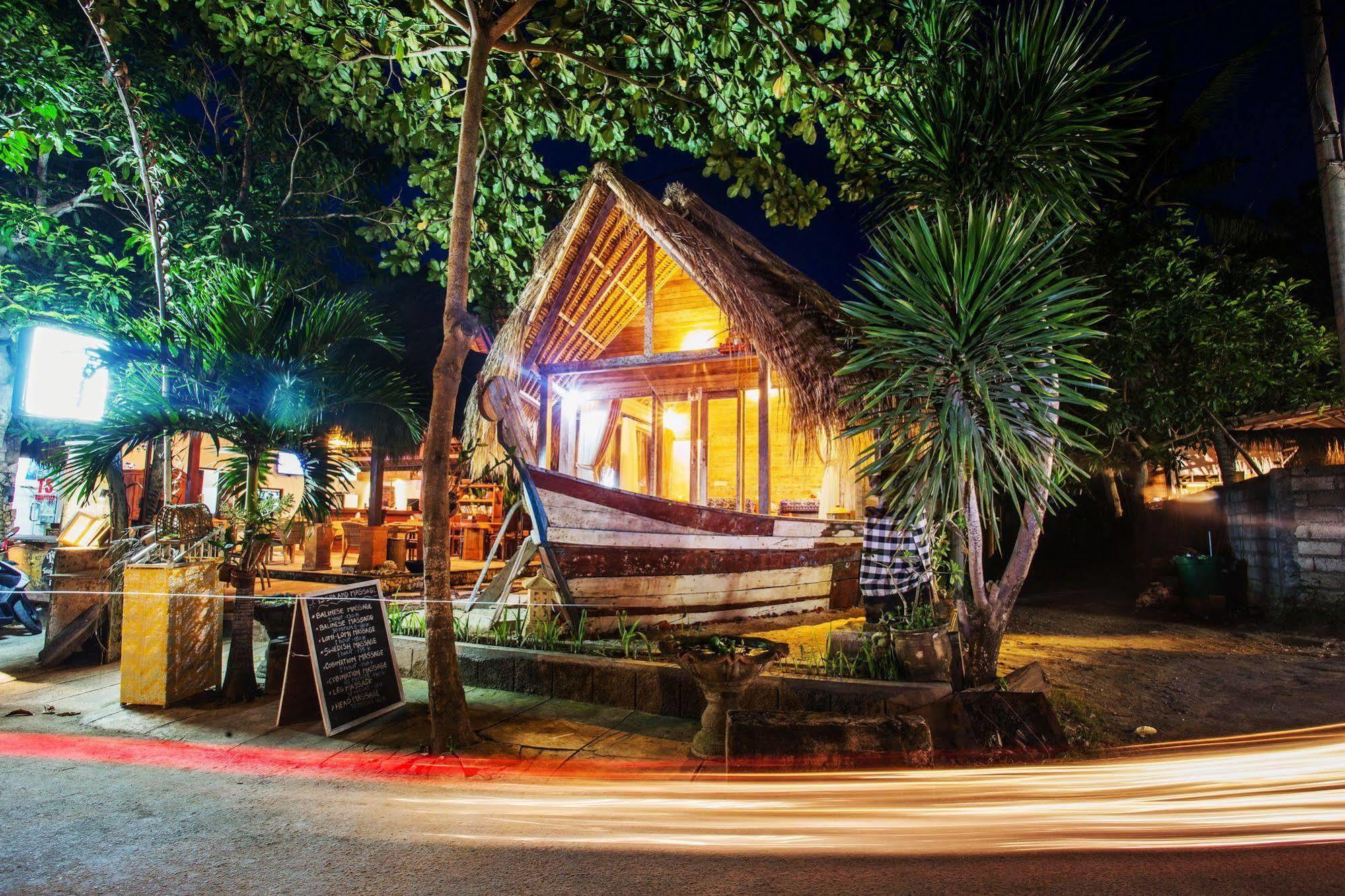 Ts Hut Lembongan Hotel Nusa Lembongan  Exterior photo